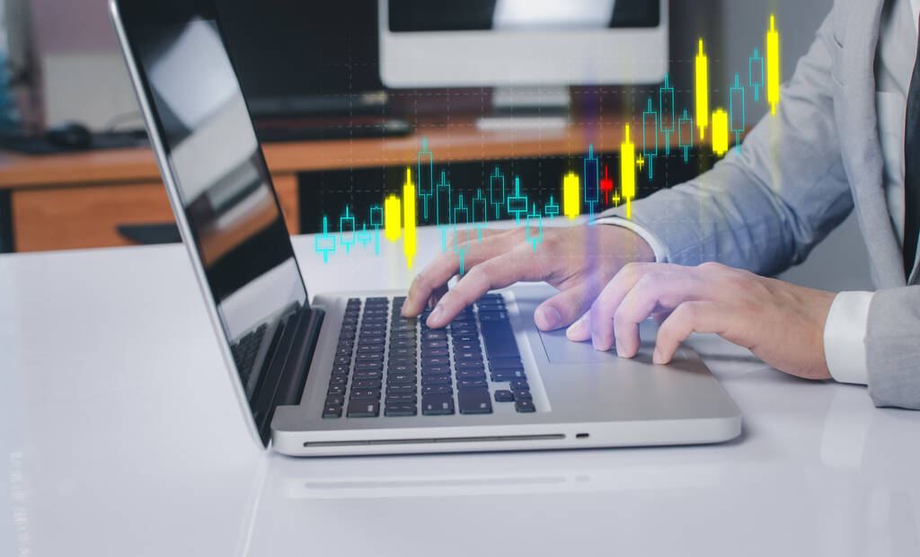 How to Build Confidence and Careers in the Digital Space